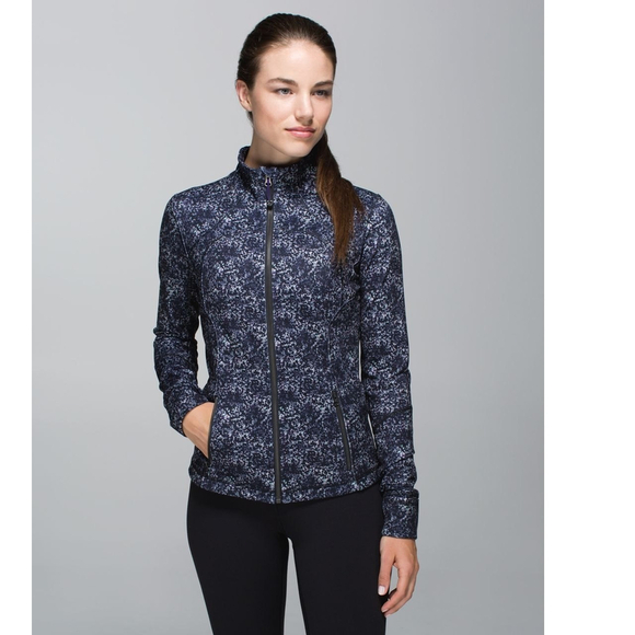 Lululemon Forme Jacket Cuffins Rocky Road Sand Dune Toothpaste Size 4 - Picture 1 of 12